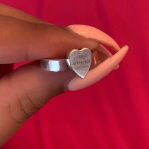 authentic gucci heart ring